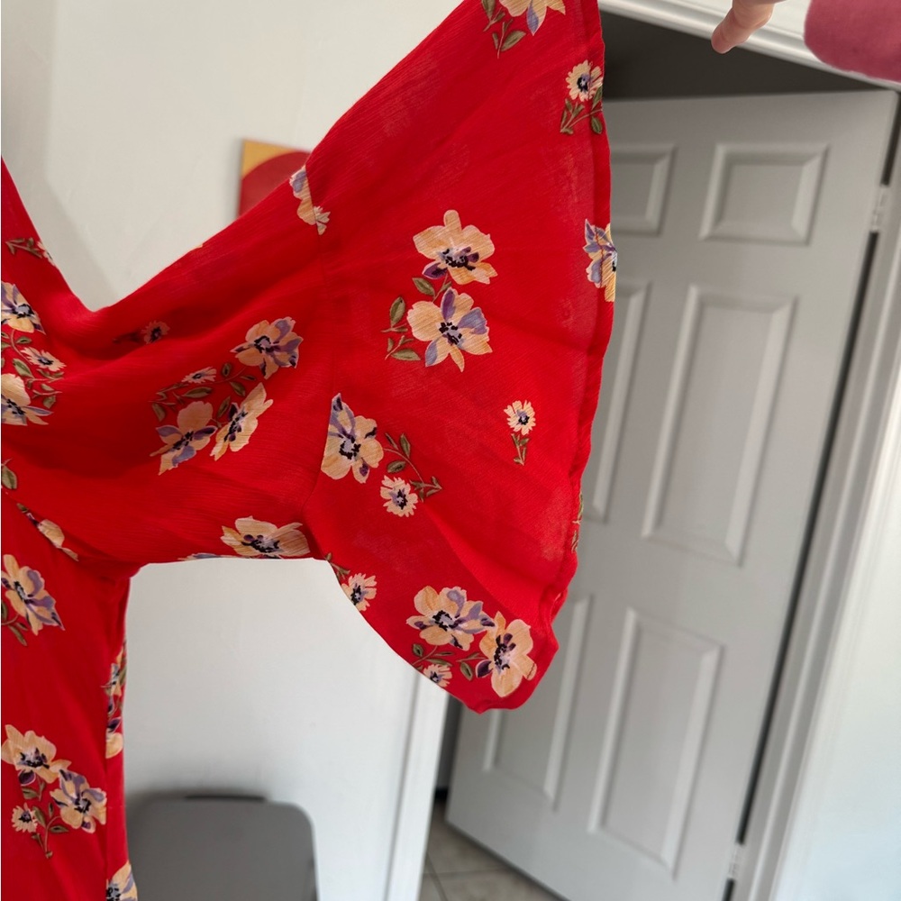 Democracy Red Floral Blouse - Picture 3 of 5